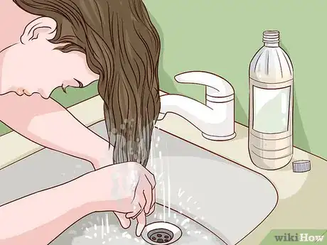 Image titled Remove Nits from Hair Step 5