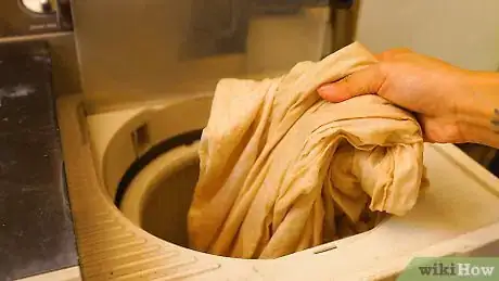 Image titled Wash Bed Sheets by Hand Step 9