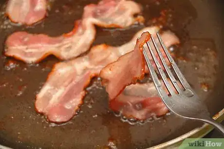 Image titled Make Bacon and Ham Sandwich Step 2