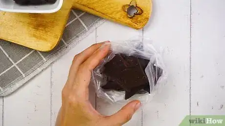 Image titled Freeze Melted Chocolate Step 5