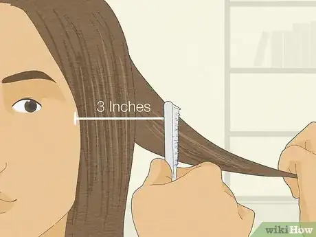 Image titled Razor Cut Your Own Hair Step 10