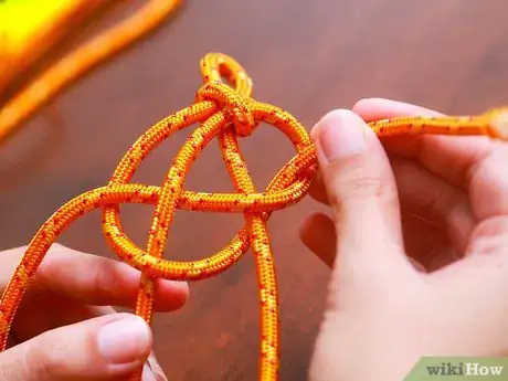 Image titled Make a Paracord Bracelet Step 8