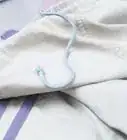 Remove Gum from Clothes