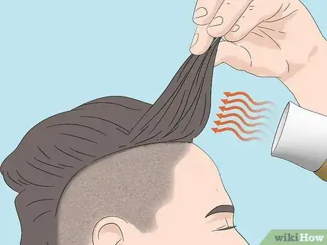 Image titled Put up a Mohawk or Liberty Spikes Step 13