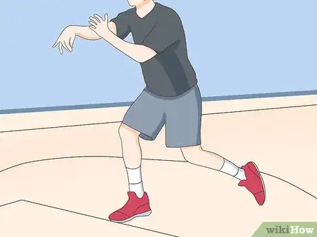 Image titled Pass a Basketball Step 3