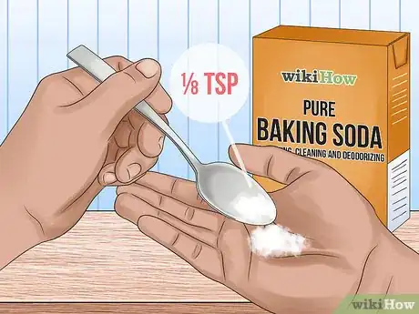 Image titled Use Baking Soda As a Personal Deodorant Step 1