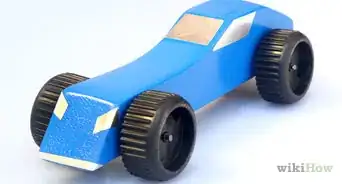 Make a Pinewood Derby Racing Car