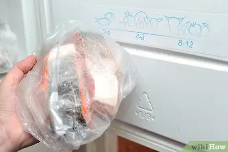 Image titled Defrost Salmon Step 1