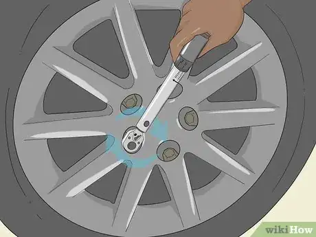 Image titled Use a Torque Wrench Step 10.jpeg