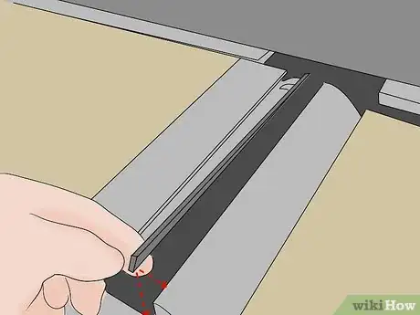 Image titled Set Planer Blades Step 17