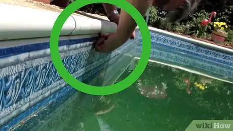 Image titled Repair a Swimming Pool Vinyl Liner Step 3