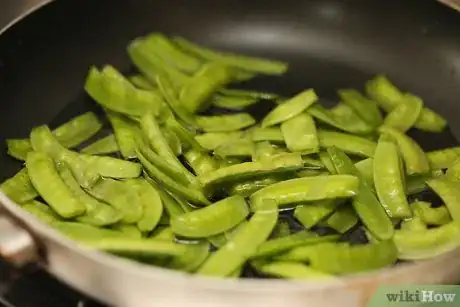 Image titled Cook Snow Peas Step 4