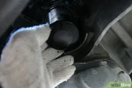 Image titled Remove the Drain Plug in a Car to Change Oil Step 7Bullet1