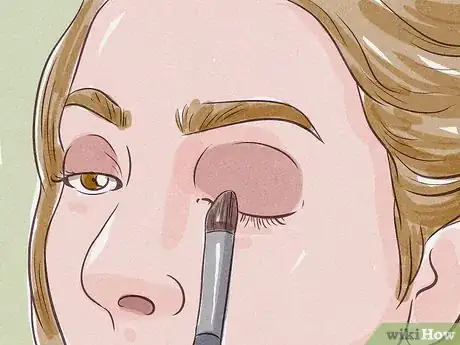 Image titled Do a Cut Crease Step 6