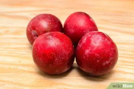 Image titled Store Plums Step 1