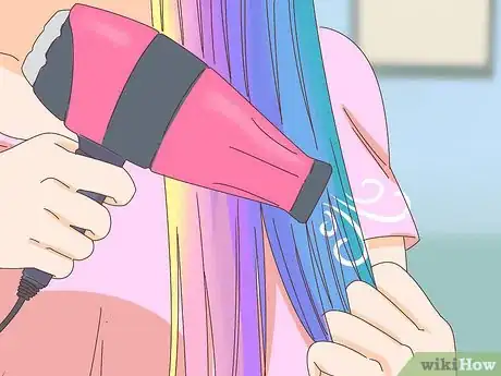 Image titled Chalk Dye Your Hair Step 13