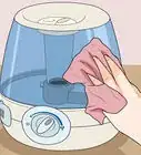 Clean a Vicks Humidifier