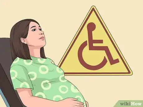 Image titled Lift Objects When Pregnant Step 17