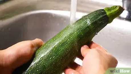 Image titled Grate Zucchini Step 1