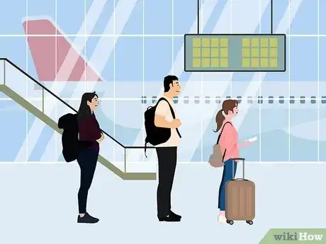 Image titled Have Airport Etiquette Step 4