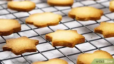 Image titled Make Crispy Cookies Step 29