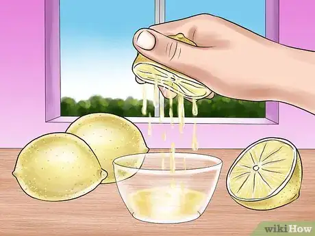 Image titled Lighten or Brighten Dark Hair With Lemon Juice Step 6