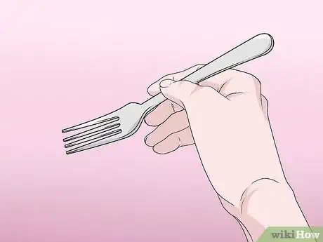 Image titled Use Cutlery Step 2