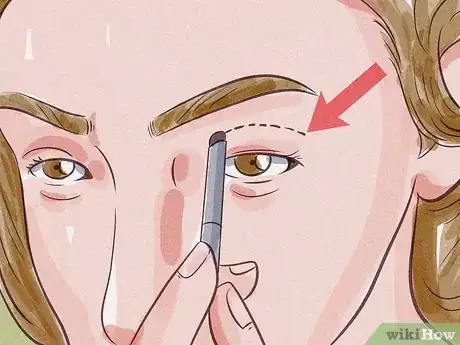 Image titled Do a Cut Crease Step 5