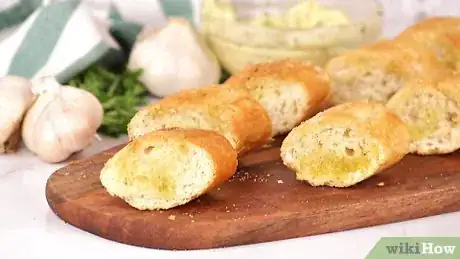 Image titled Make Garlic Bread Step 12