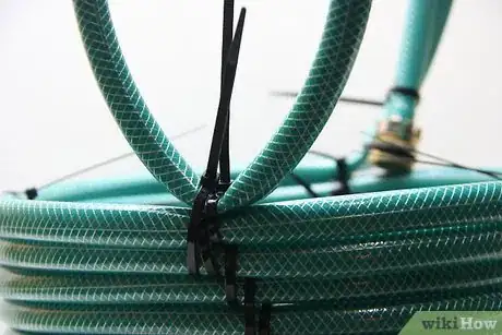 Image titled Make a Basket from a Garden Hose Step 11