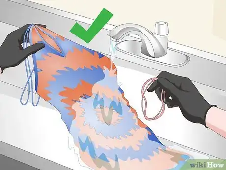 Image titled Dye a Swimsuit Step 22