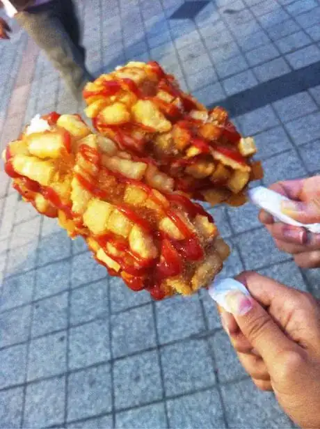 Image titled Korean_potato_corn_dog