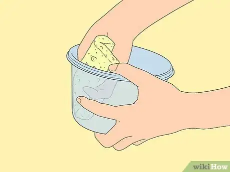 Image titled Fix Smelly Plastic Containers Step 10