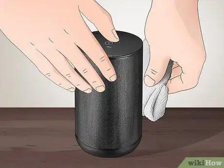 Image titled Clean Speakers Step 11