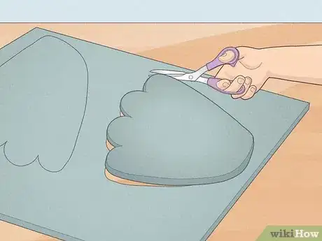 Image titled Make Fursuit Paws Step 16