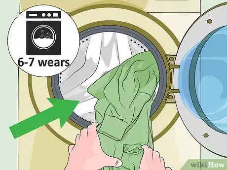 Image titled Wash a Zipper Hoodie Step 1