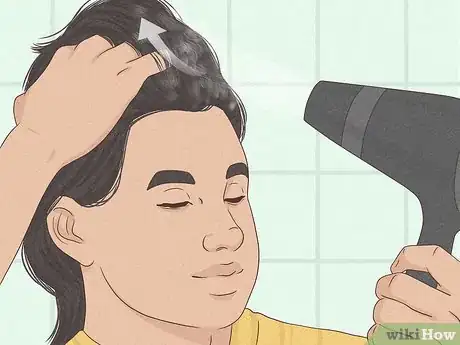 Image titled Blow Dry Men's Hair Step 8