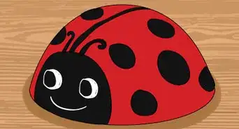 Make a Ladybug Cake