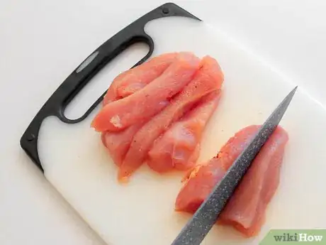 Image titled Make Sauteed Chicken Step 1