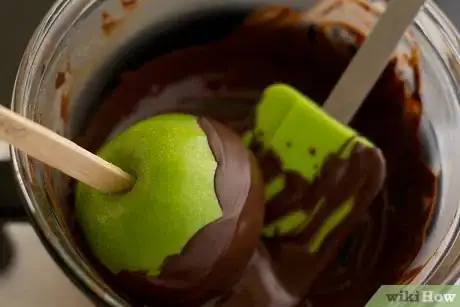 Image titled Make Gourmet Chocolate Covered Apples Step 5