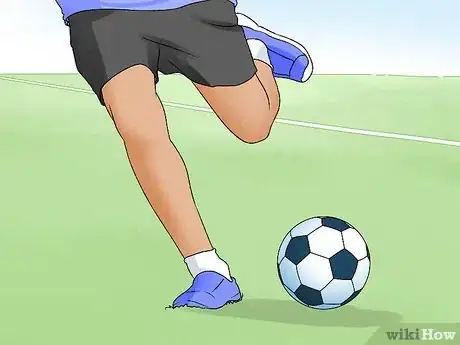 Image titled Pass a Soccer Ball Step 6