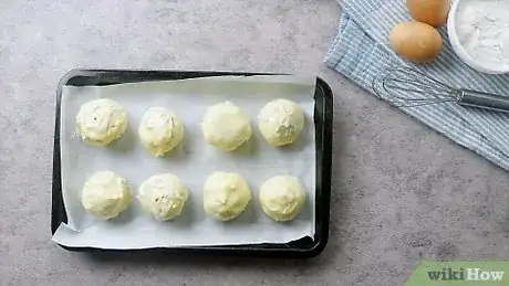 Image titled Make Cake Pops Without Sticks Step 17