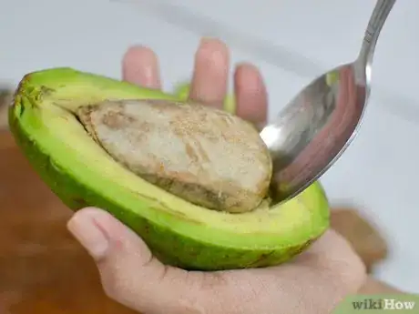 Image titled Peel an Avocado Step 5Bullet1