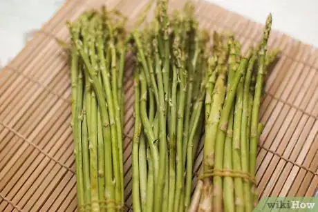 Image titled Steam Asparagus Step 1