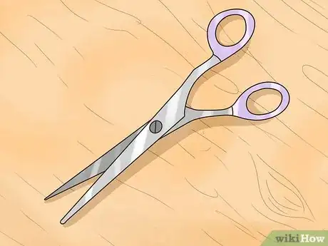 Image titled Cut Your Own Hair Step 15