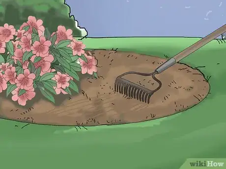 Image titled Apply Mulch Step 11