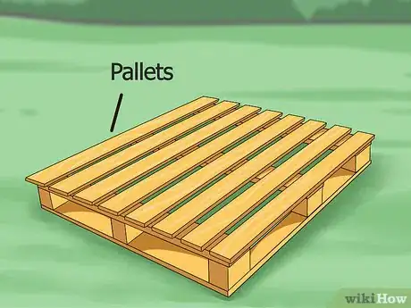 Image titled Take Apart a Pallet Without Breaking It Step 1