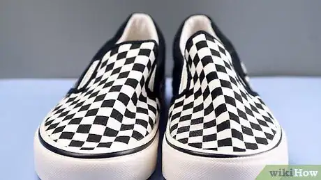 Image titled Wash Black and White Vans Step 6