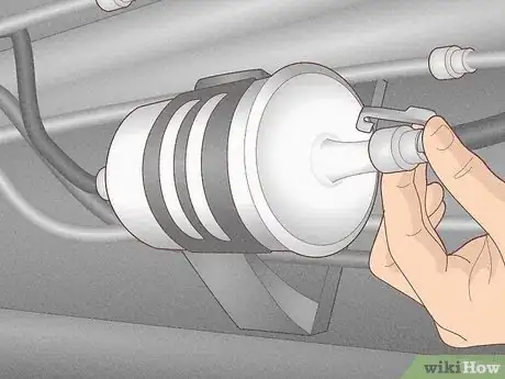 Image titled Change a Fuel Filter Step 16