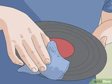 Image titled Start a Record Player Step 15